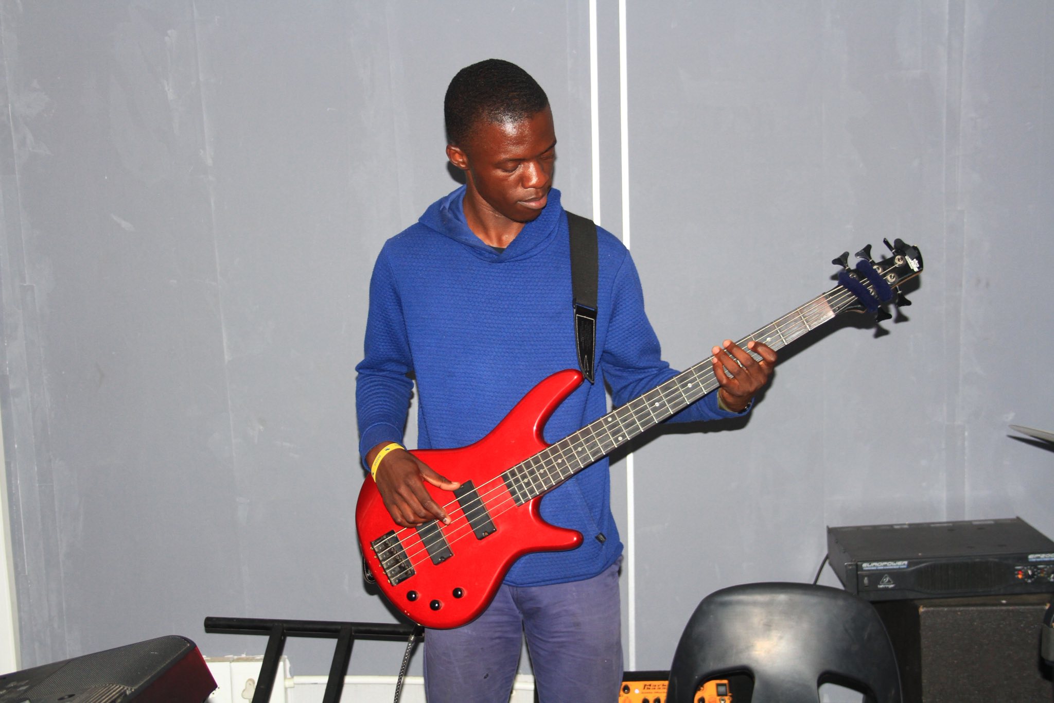 worship 8
